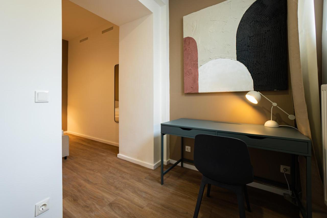 Stylish Apartment With Dedicated Working Space And Super King-Size Bed Located Between City Centre And Donau River Vídeň Exteriér fotografie