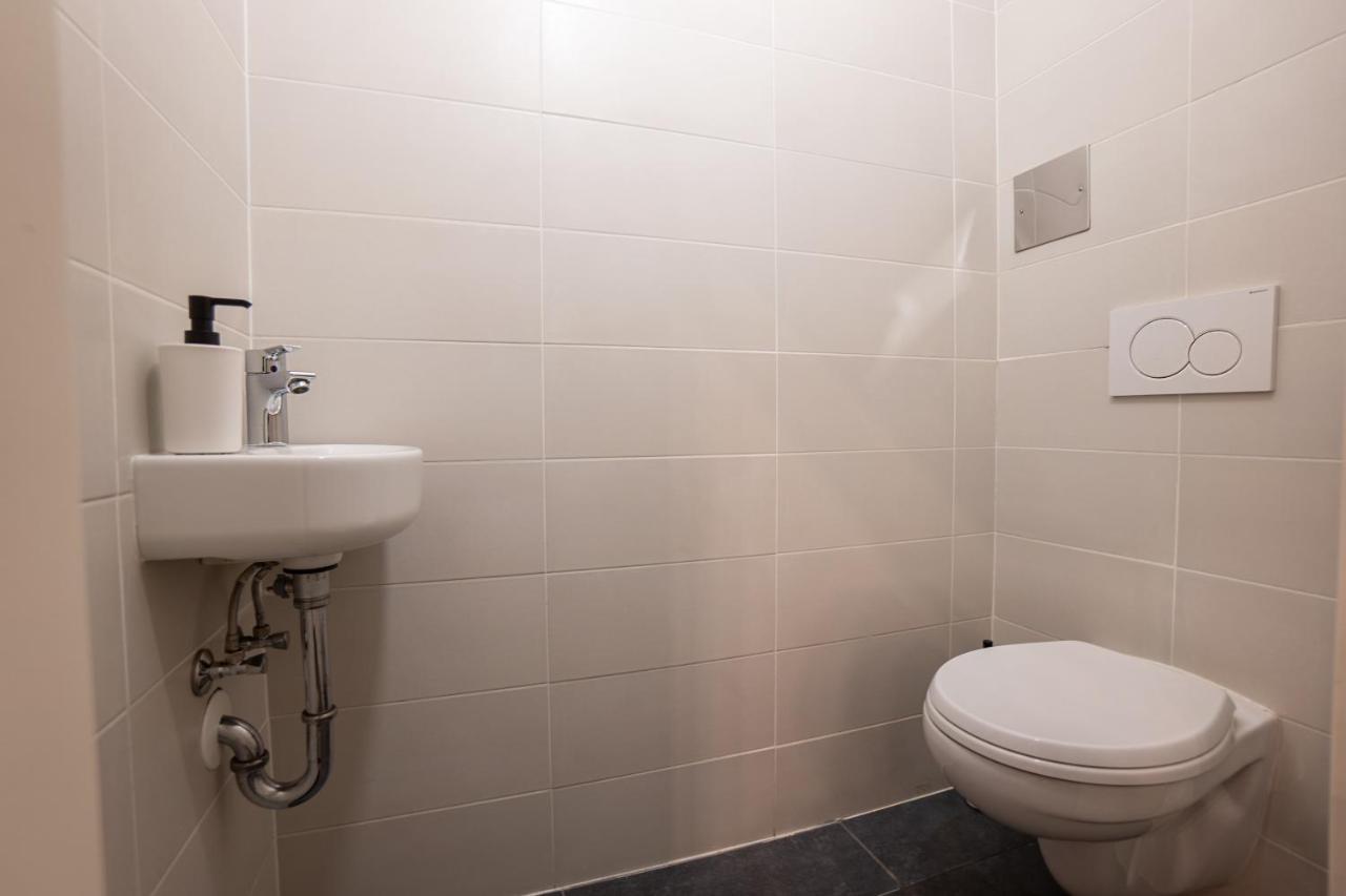Stylish Apartment With Dedicated Working Space And Super King-Size Bed Located Between City Centre And Donau River Vídeň Exteriér fotografie