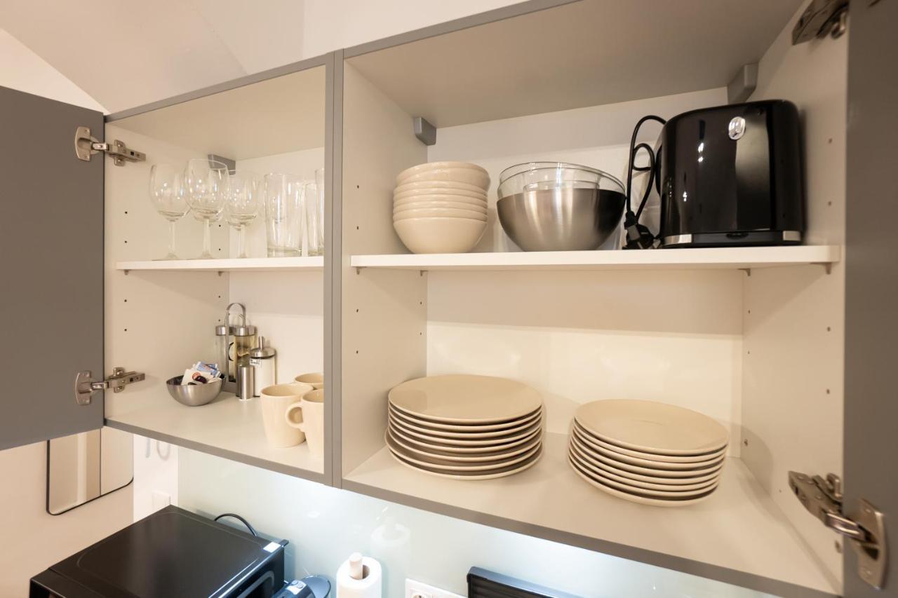 Stylish Apartment With Dedicated Working Space And Super King-Size Bed Located Between City Centre And Donau River Vídeň Exteriér fotografie
