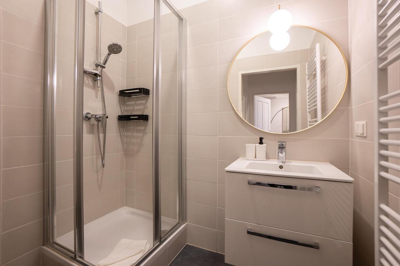 Stylish Apartment With Dedicated Working Space And Super King-Size Bed Located Between City Centre And Donau River Vídeň Exteriér fotografie