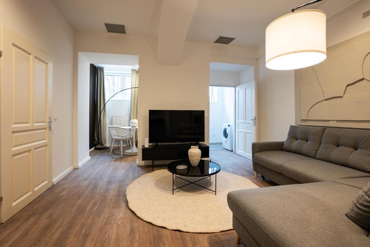 Stylish Apartment With Dedicated Working Space And Super King-Size Bed Located Between City Centre And Donau River Vídeň Exteriér fotografie